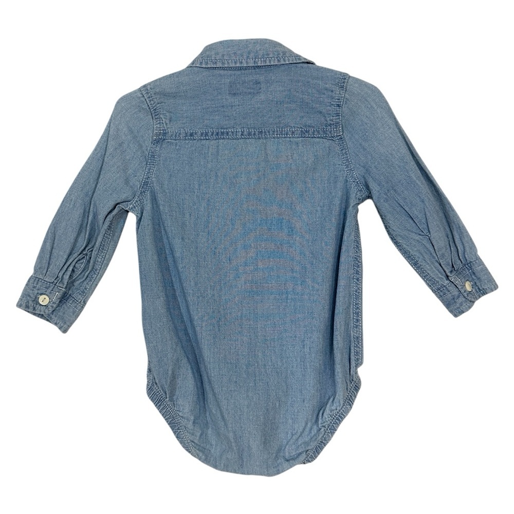 Oshkosh B’gosh Baby Boys Chambray/Denim Long Sleeve Button Front Bodysuit - Picture 2 of 5